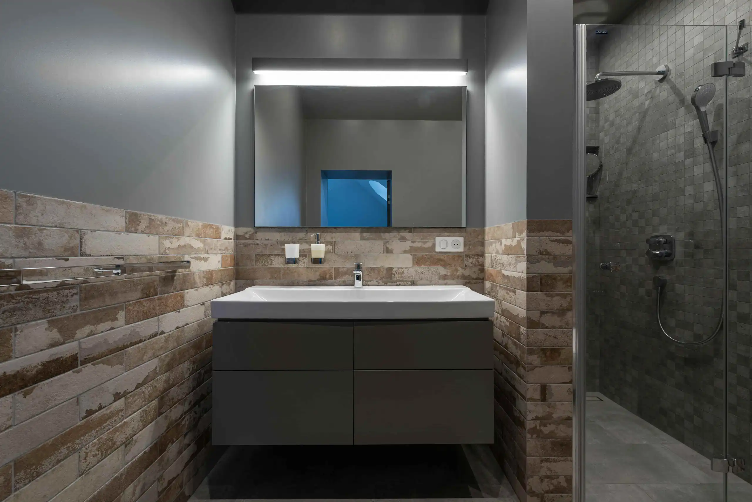 Bathroom fixture replacement cost and value